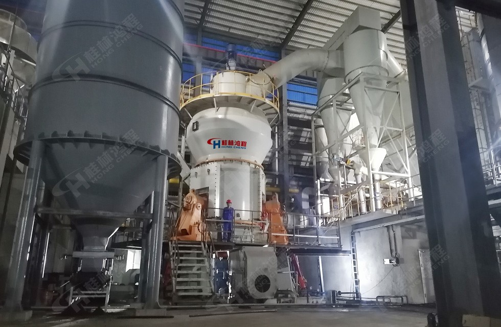 1620288155548402.jpg HLM2000-錳礦塊狀料-200目-24噸左右-欽州-(2).jpg